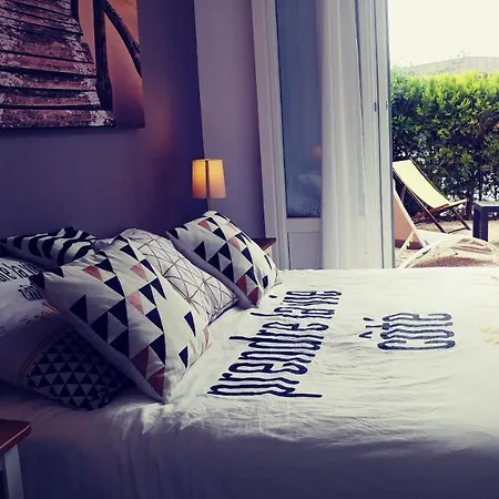 Agreable T3 Avec Jardin Et Parking Prive, A 350m Du Centre Et Des Plages, Wifi, Remise Supplementaire De 10 Pourcent Pour Location A La Semaine * Cavalaire-sur-Mer